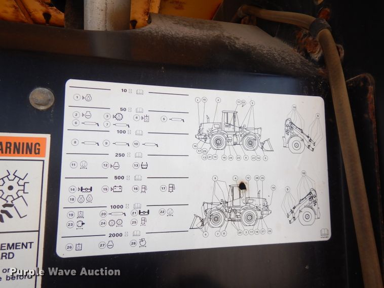image for item FR9082 2005 New Holland LW110B  wheel loader