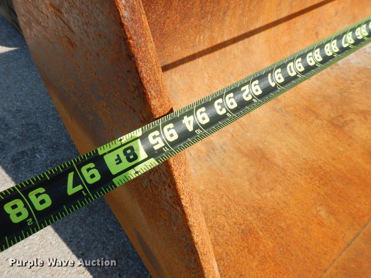 image for item FR9082 2005 New Holland LW110B  wheel loader