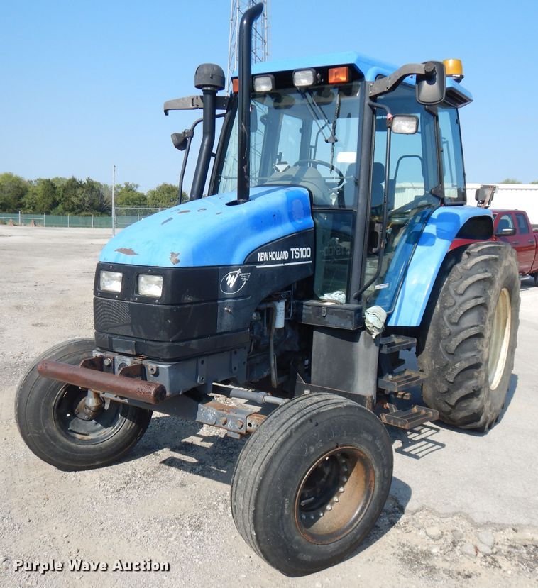 image for item FR9083 2001 New Holland TS100  tractor