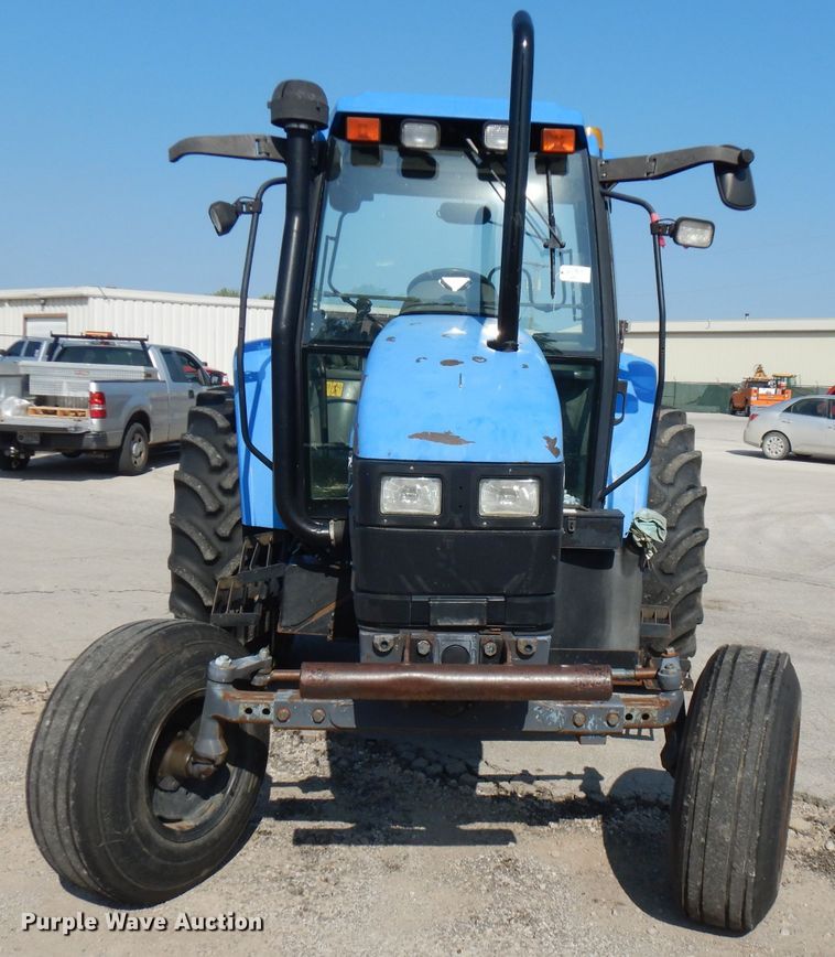 image for item FR9083 2001 New Holland TS100  tractor