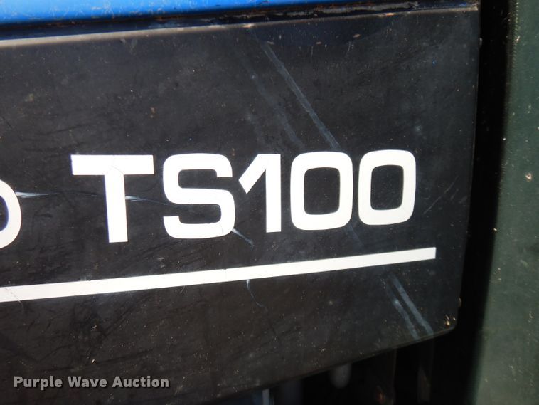 image for item FR9083 2001 New Holland TS100  tractor