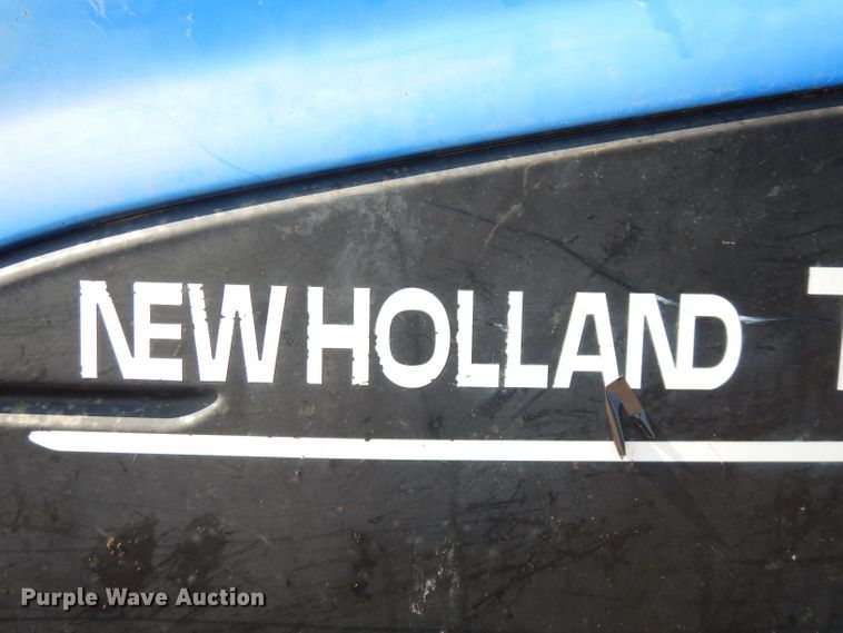 image for item FR9083 2001 New Holland TS100  tractor