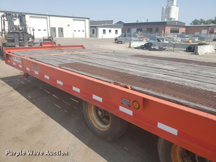 image for item HO9508 2001 Felling FT40T tilt deck equipment trailer