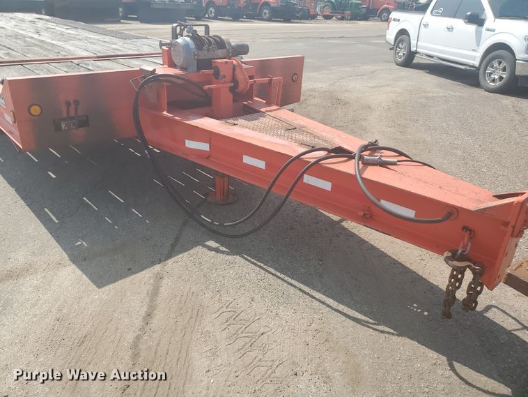 image for item HO9508 2001 Felling FT40T tilt deck equipment trailer