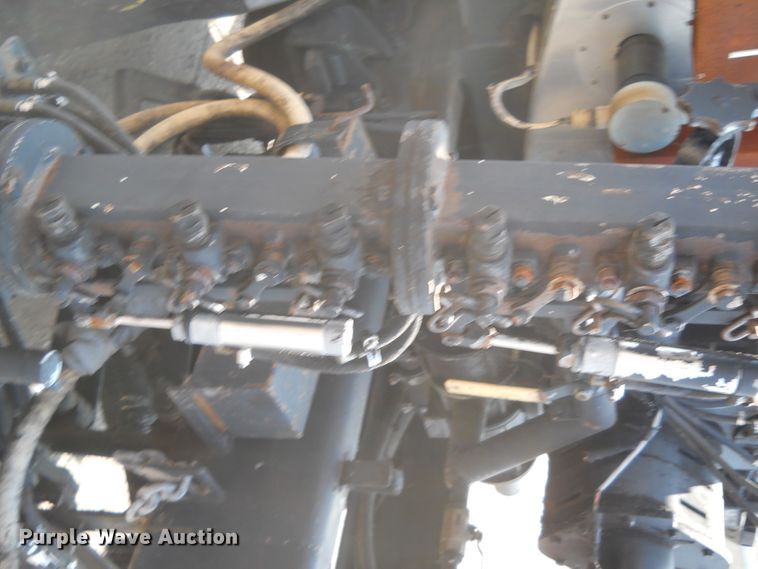 image for item HO9515 2002 Freightliner FL60  oil distributor truck