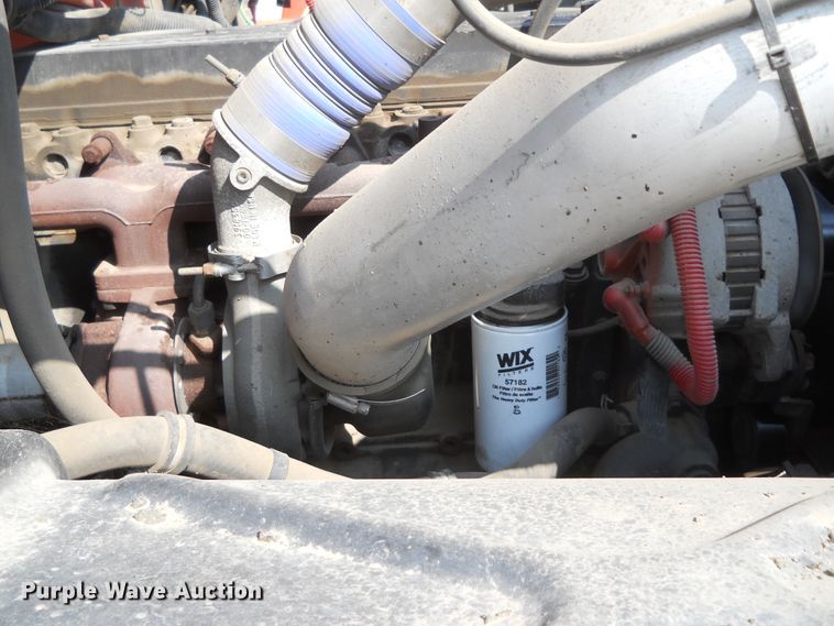 image for item HO9515 2002 Freightliner FL60  oil distributor truck