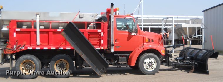 image for item HO9516 2001 Sterling LT7501  dump truck