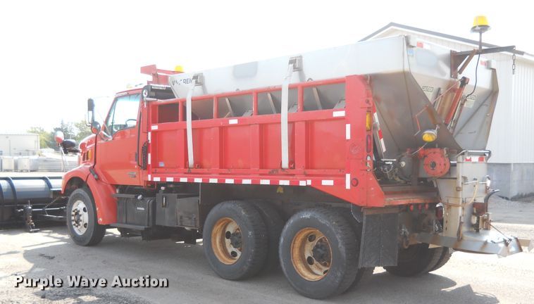 image for item HO9516 2001 Sterling LT7501  dump truck
