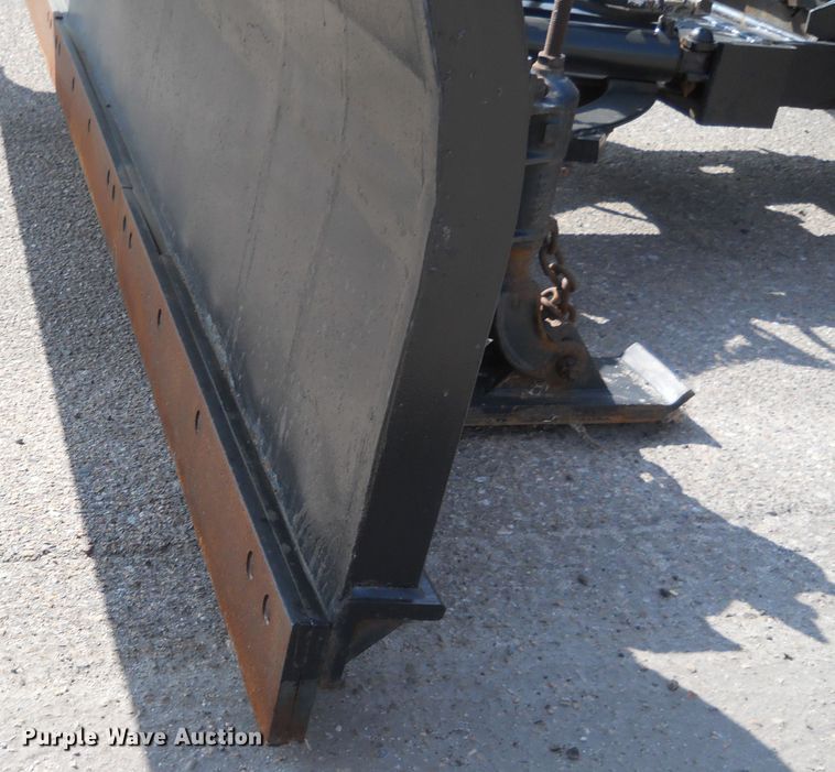 image for item HO9516 2001 Sterling LT7501  dump truck