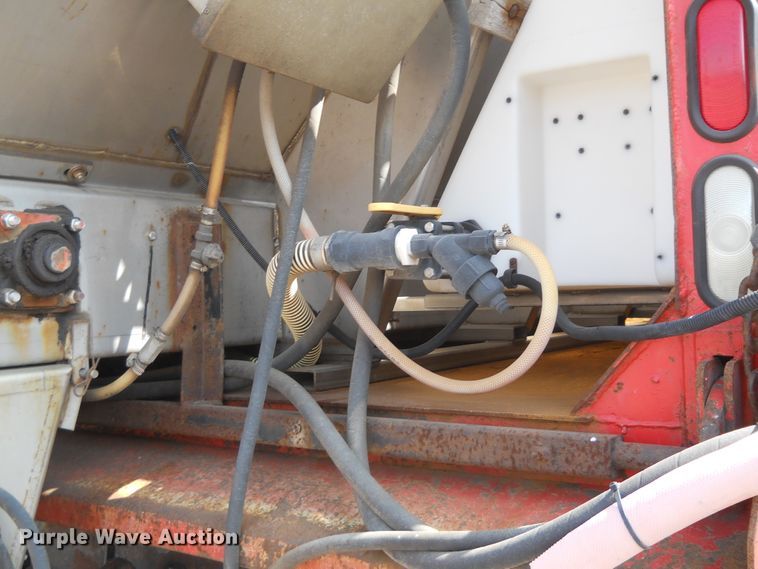 image for item HO9516 2001 Sterling LT7501  dump truck