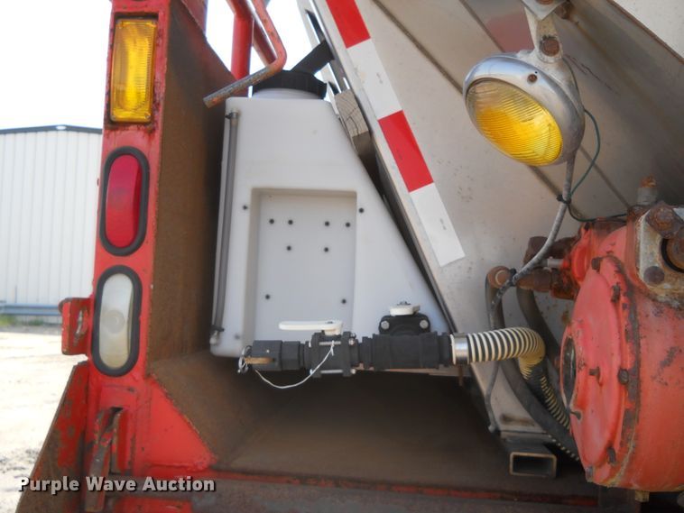 image for item HO9516 2001 Sterling LT7501  dump truck