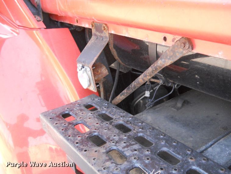 image for item HO9516 2001 Sterling LT7501  dump truck