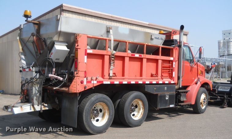 image for item HO9517 2001 Sterling LT7501  dump truck