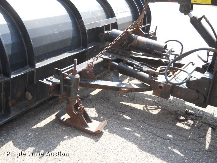 image for item HO9517 2001 Sterling LT7501  dump truck