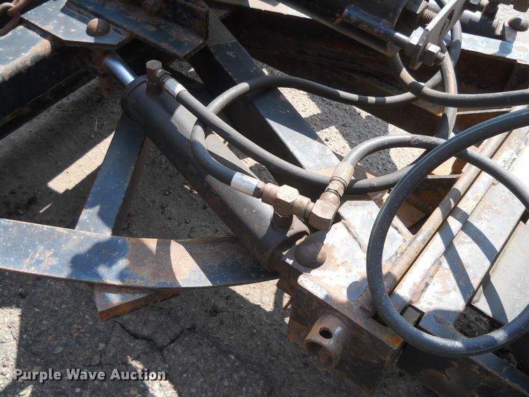 image for item HO9517 2001 Sterling LT7501  dump truck