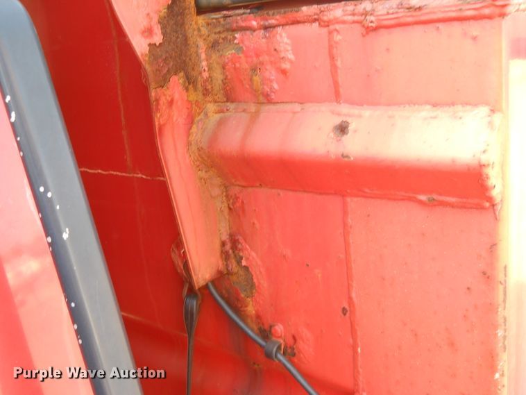 image for item HO9517 2001 Sterling LT7501  dump truck