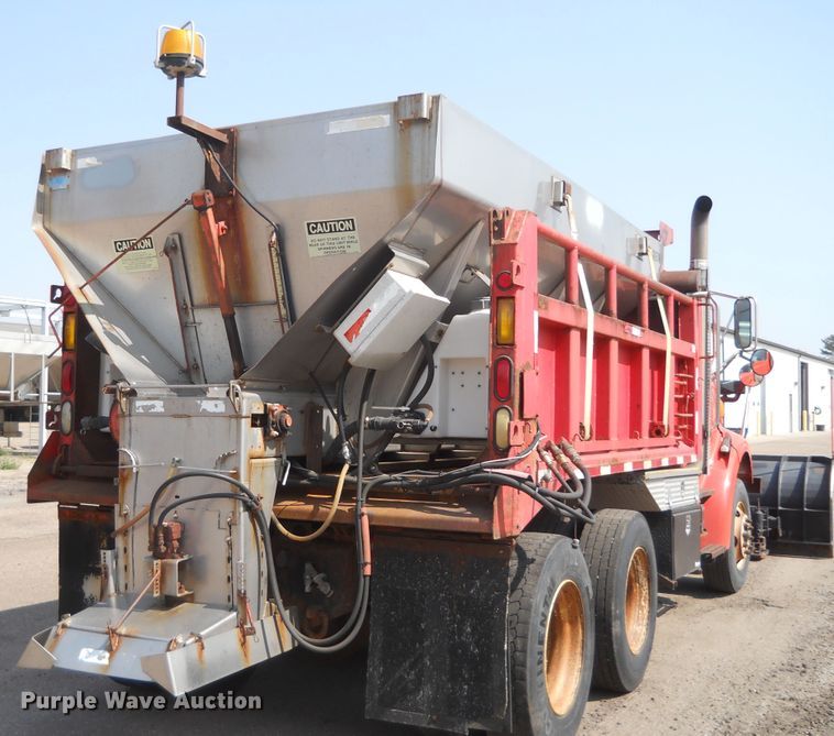 image for item HO9518 2001 Sterling LT7501  dump truck