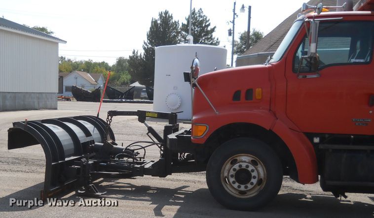 image for item HO9518 2001 Sterling LT7501  dump truck