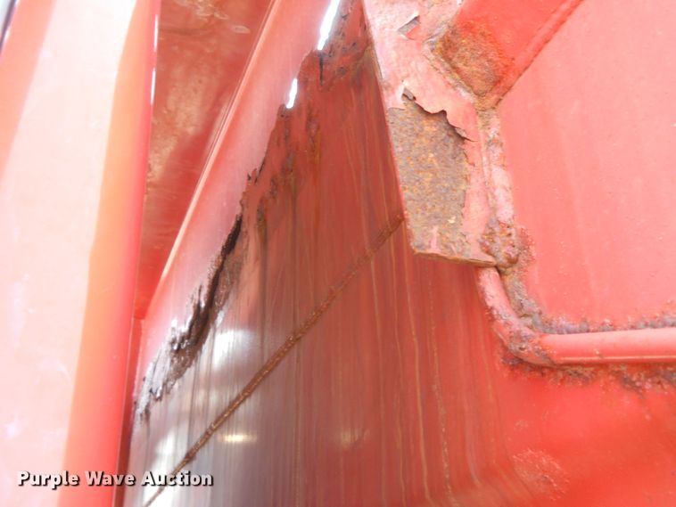 image for item HO9518 2001 Sterling LT7501  dump truck