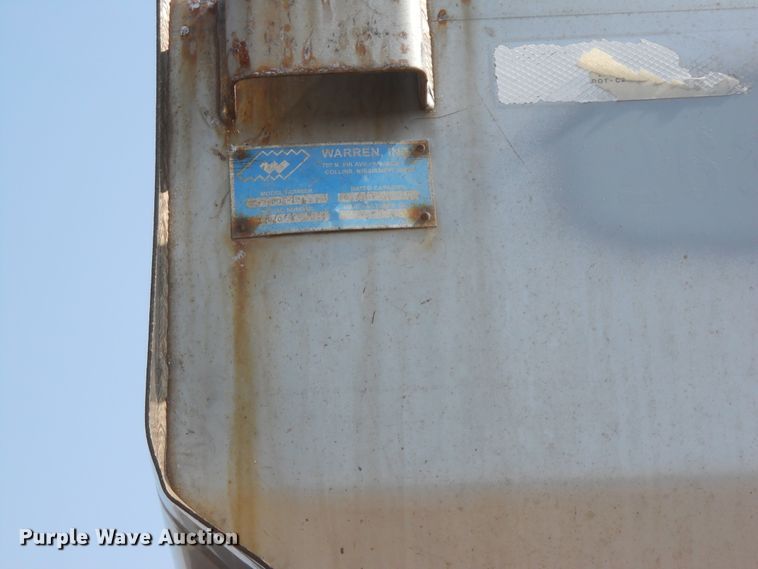 image for item HO9518 2001 Sterling LT7501  dump truck