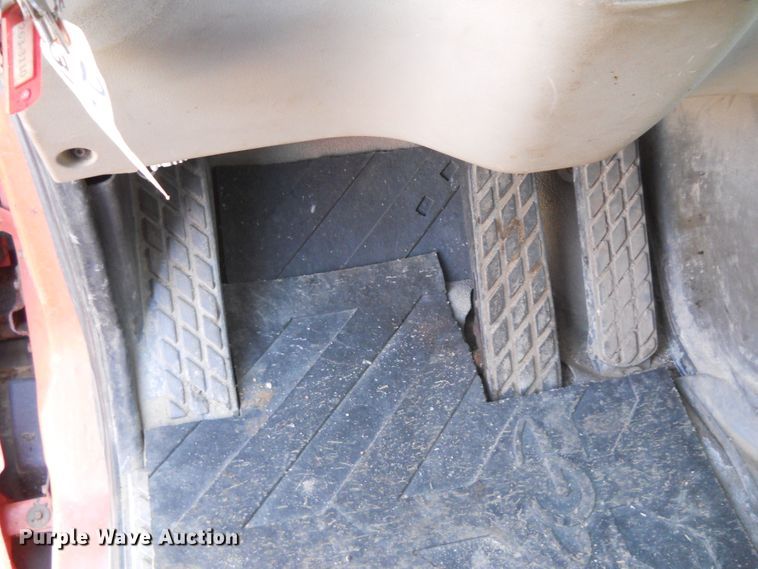 image for item HO9518 2001 Sterling LT7501  dump truck