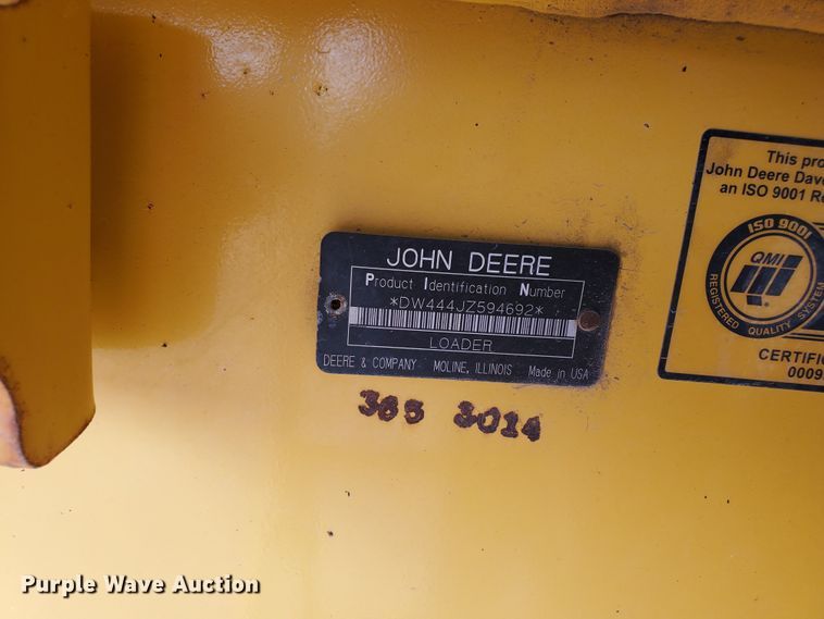 image for item HO9520 2005 John Deere 444J  wheel loader