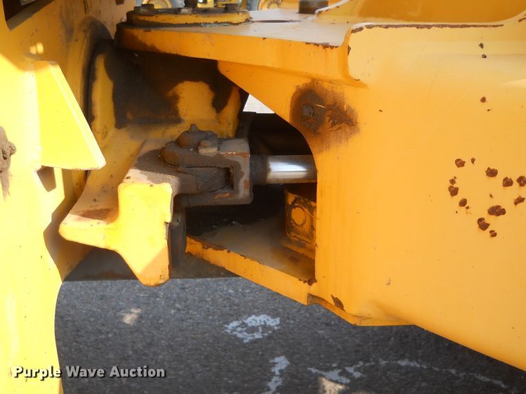 image for item HO9524 2004 Volvo L30B  wheel loader