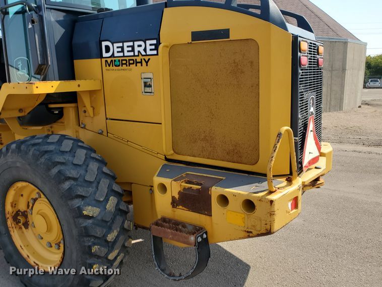 image for item HO9530 2006 John Deere 444J  wheel loader