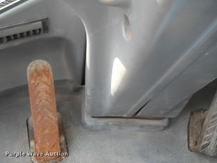 image for item HO9534 2004 Volvo L30B  wheel loader