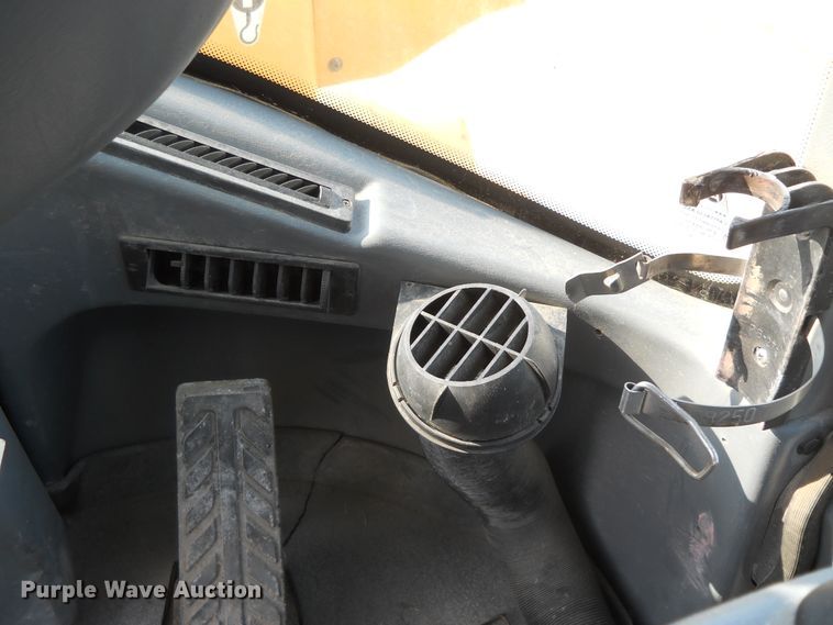 image for item HO9534 2004 Volvo L30B  wheel loader