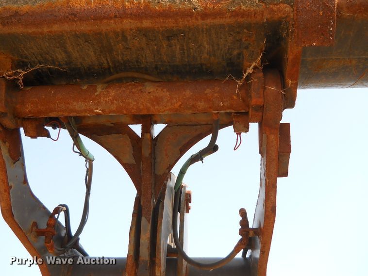 image for item HO9534 2004 Volvo L30B  wheel loader