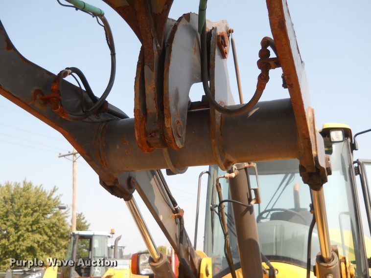 image for item HO9534 2004 Volvo L30B  wheel loader