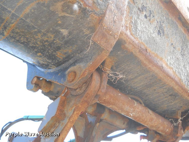 image for item HO9534 2004 Volvo L30B  wheel loader