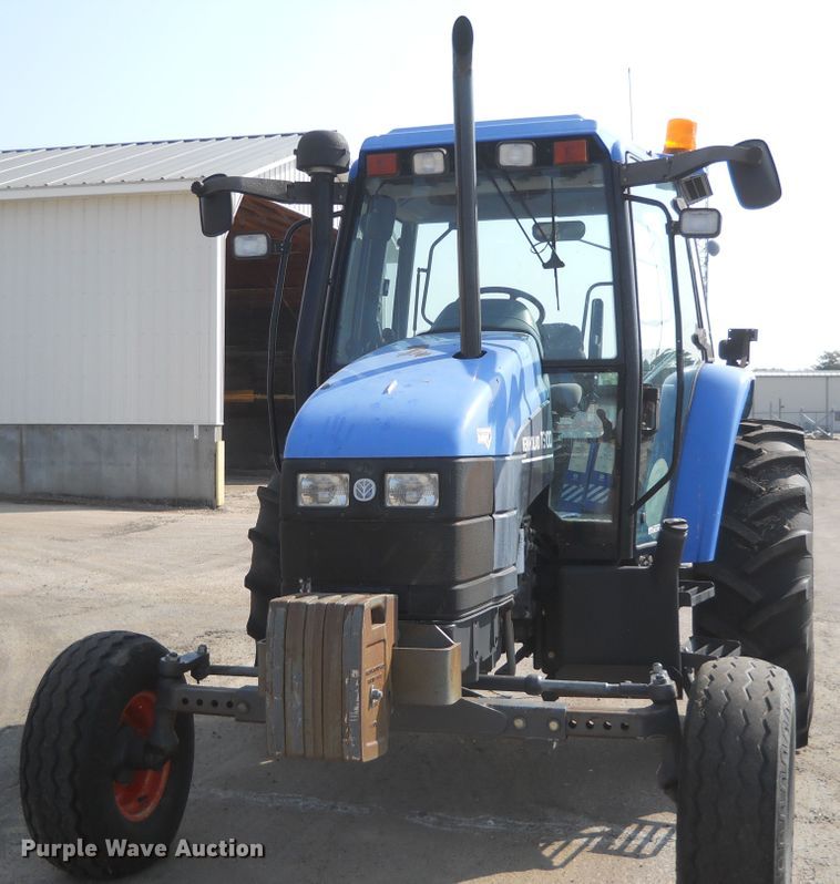 image for item HO9535 2001 New Holland TS100  tractor