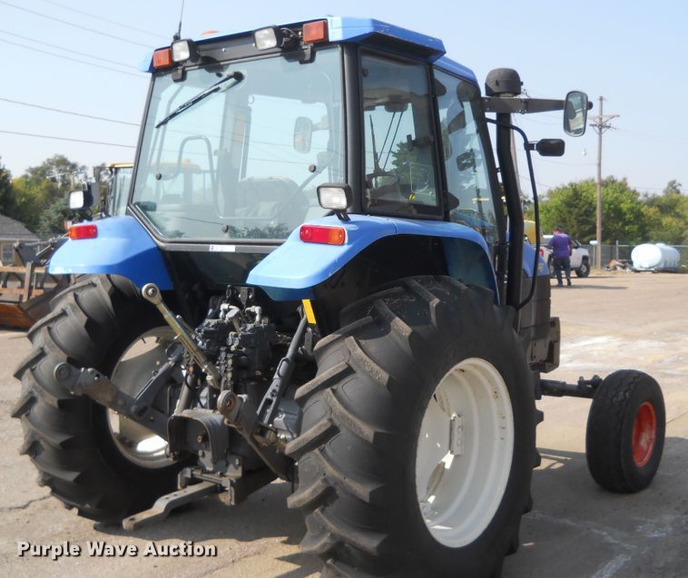 image for item HO9535 2001 New Holland TS100  tractor