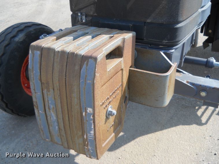 image for item HO9535 2001 New Holland TS100  tractor