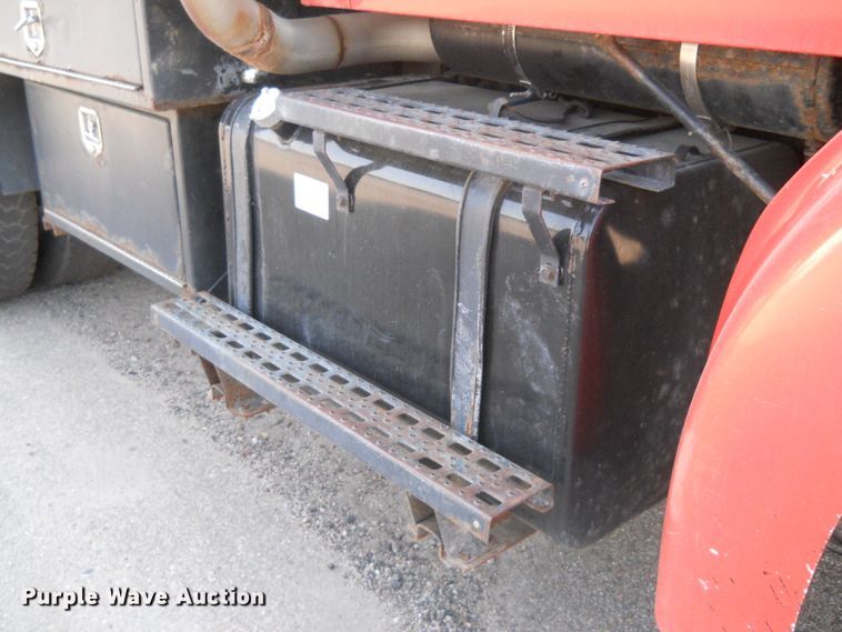 image for item HO9538 2003 Sterling LT7501  dump truck