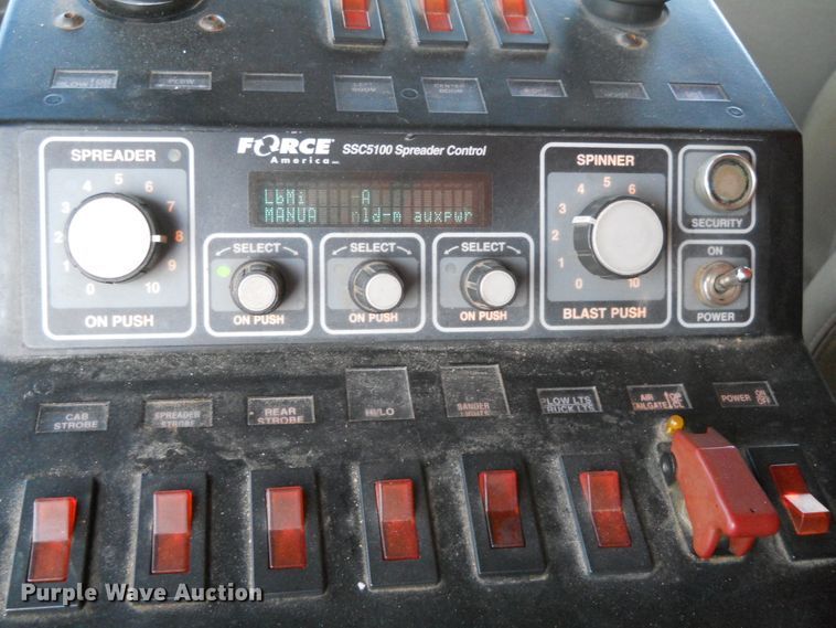 image for item HO9538 2003 Sterling LT7501  dump truck