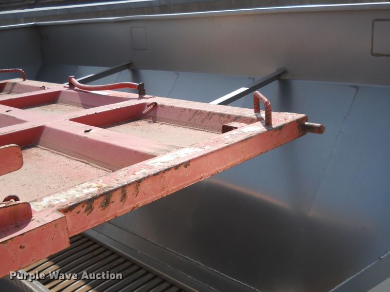 image for item HO9538 2003 Sterling LT7501  dump truck