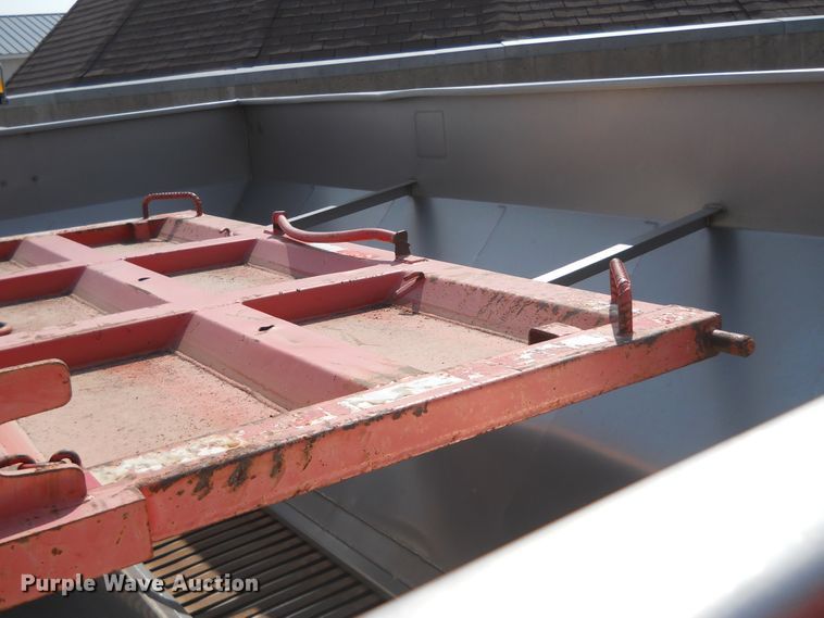 image for item HO9538 2003 Sterling LT7501  dump truck