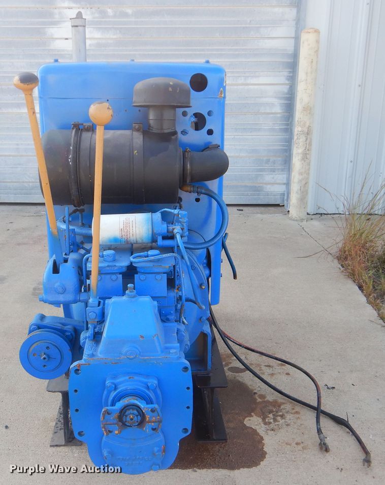 image for item AE9719 1975 Ford 4.19L four cylinder diesel engine