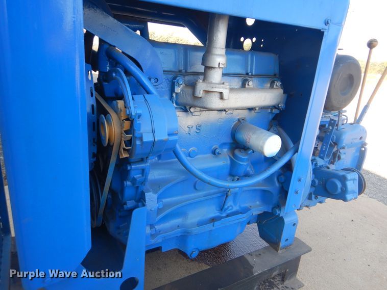 image for item AE9719 1975 Ford 4.19L four cylinder diesel engine