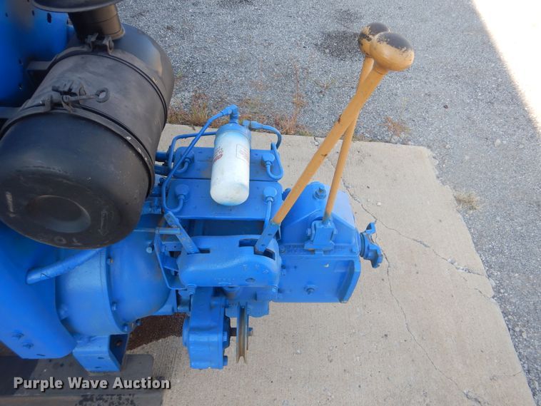 image for item AE9719 1975 Ford 4.19L four cylinder diesel engine