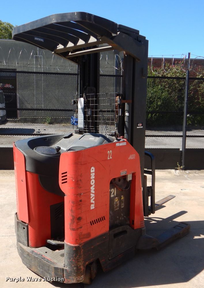 image for item AE9729 Raymond 740DR32TT  forklift