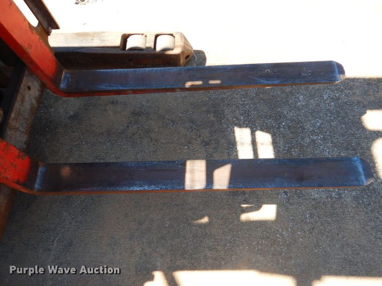 image for item AE9729 Raymond 740DR32TT  forklift