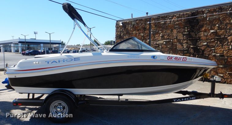 image for item AE9730 2016 Tahoe 400T  boat