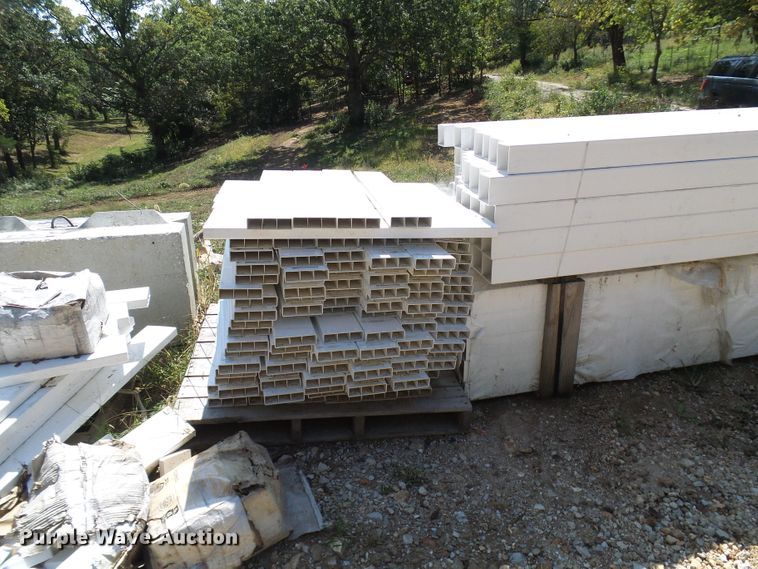 image for item DC2976 Vinyl fence supplies