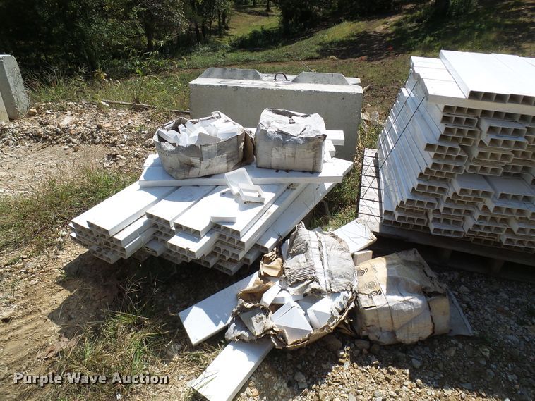 image for item DC2976 Vinyl fence supplies