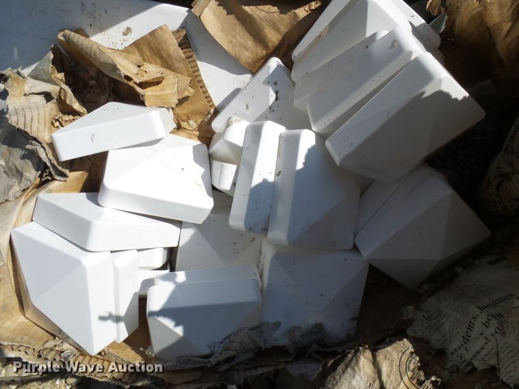 image for item DC2976 Vinyl fence supplies