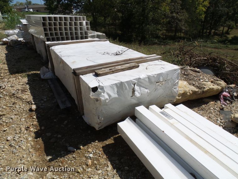 image for item DC2976 Vinyl fence supplies